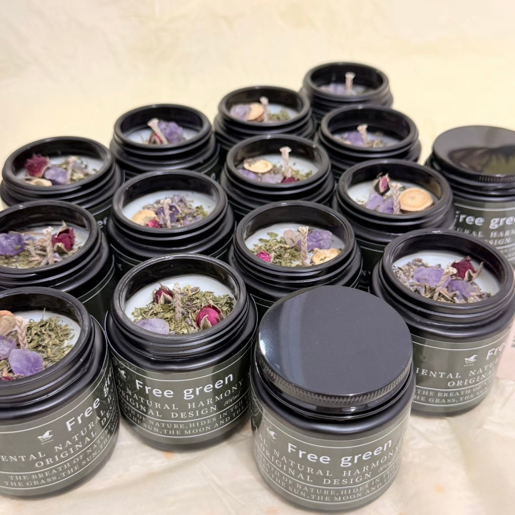 Jo Honeys Scented Candle