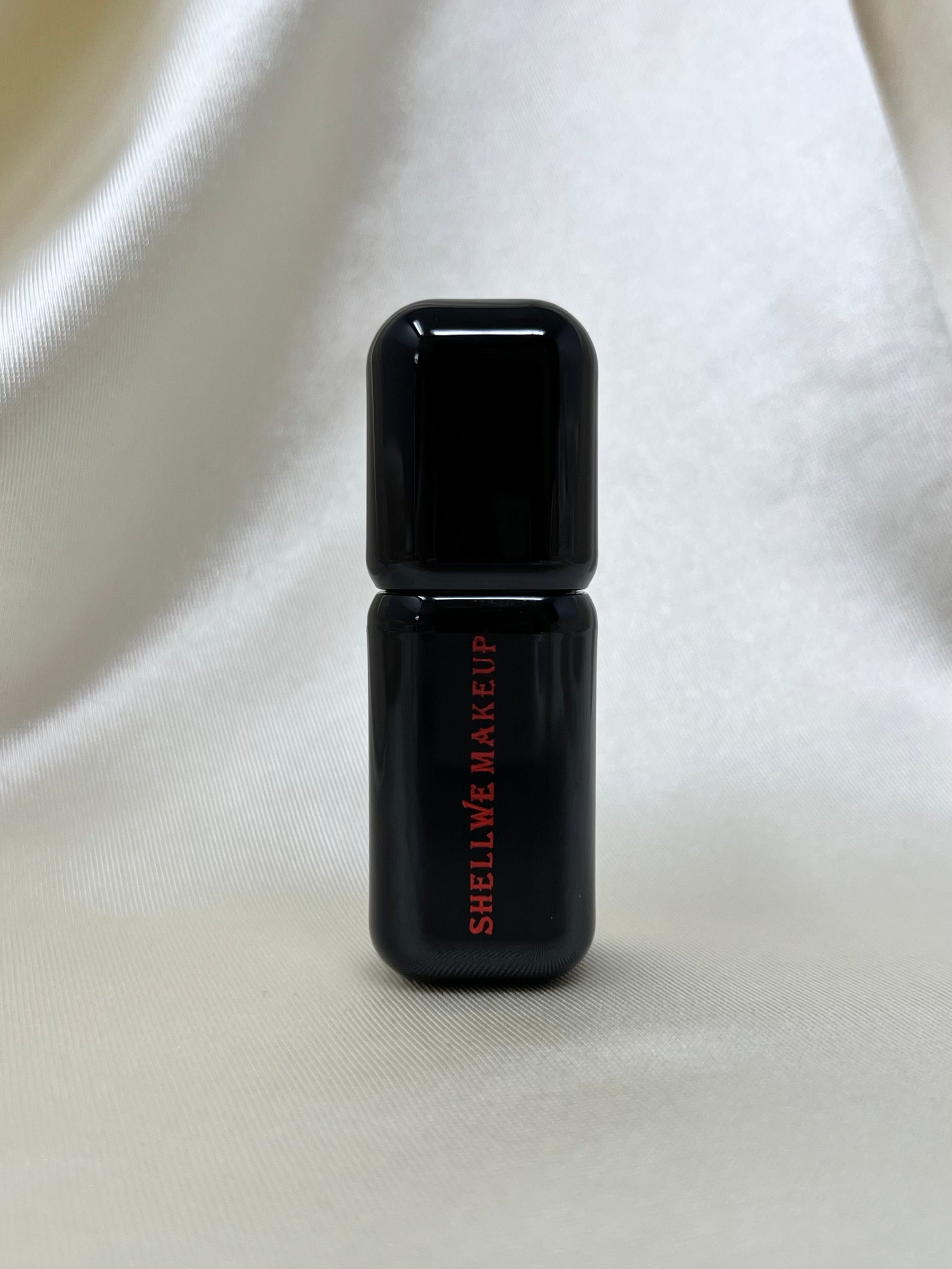 Shellwe Makeup Punk Bunny Lip Gloss G086 Moth Flame Red