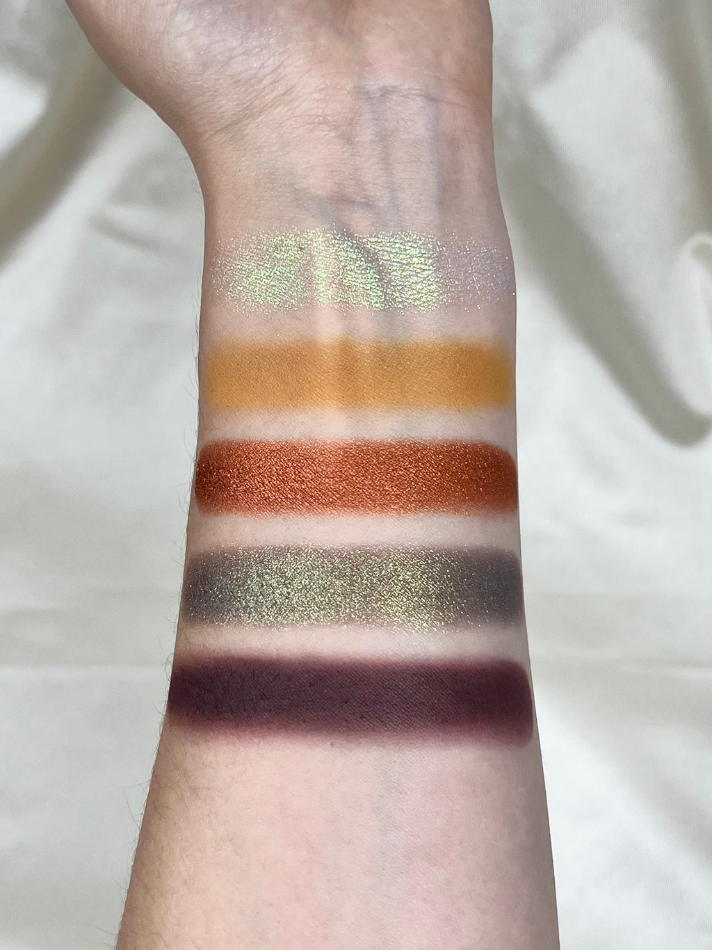 Shellwe Makeup Wulfa Eyeshadow Palette