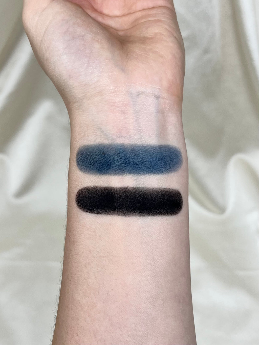 Shellwe Makeup Punk Bunny Lip Mud Denim