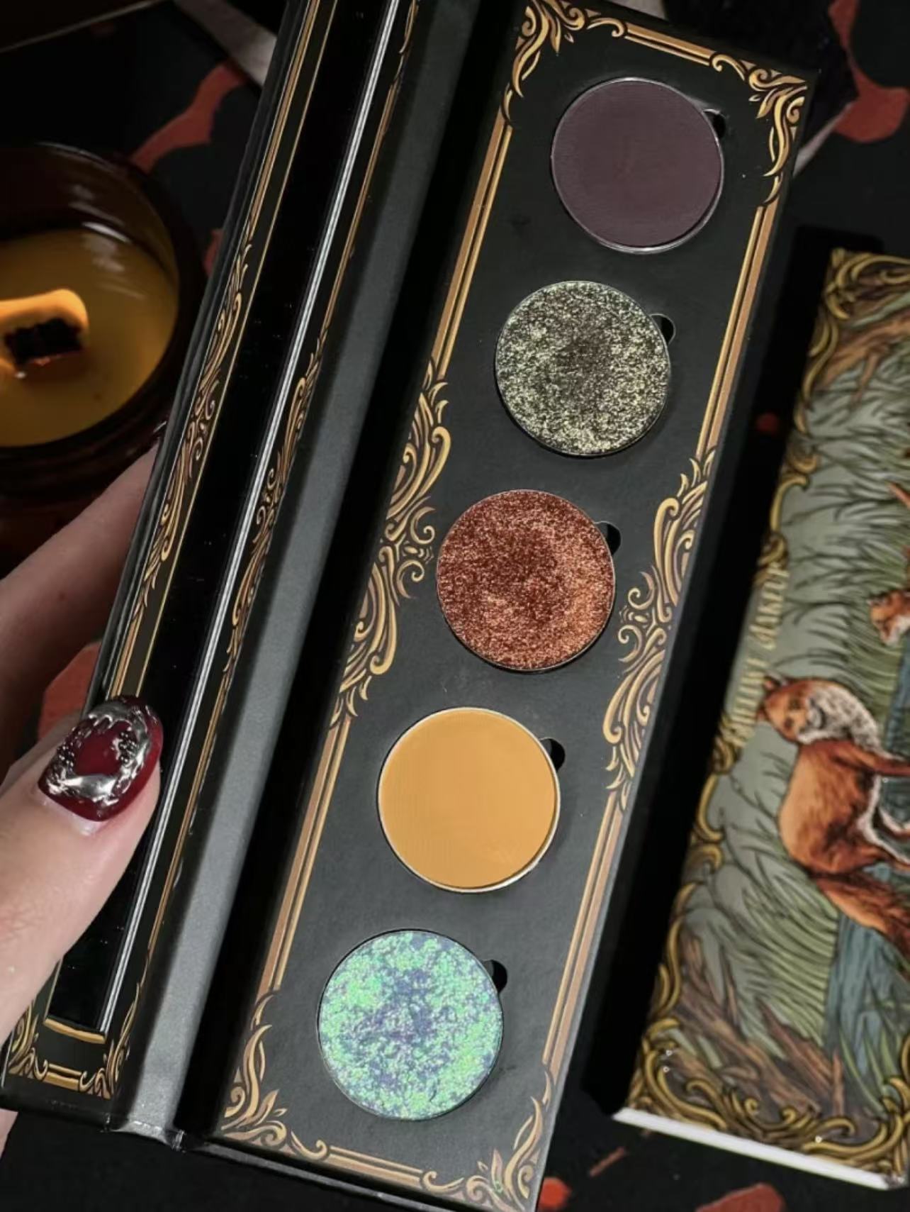 Shellwe Makeup Wulfa Eyeshadow Palette