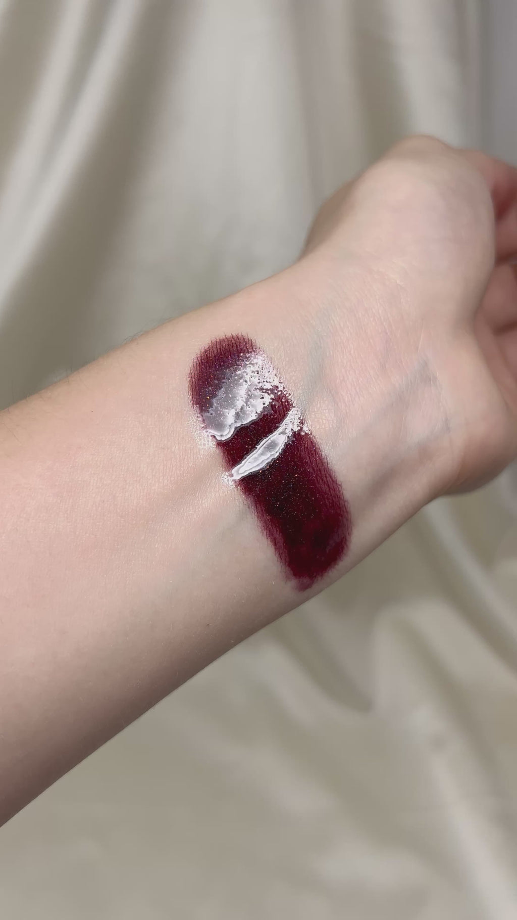 Shellwe Makeup Punk Bunny Lip Gloss G086 Moth Flame Red